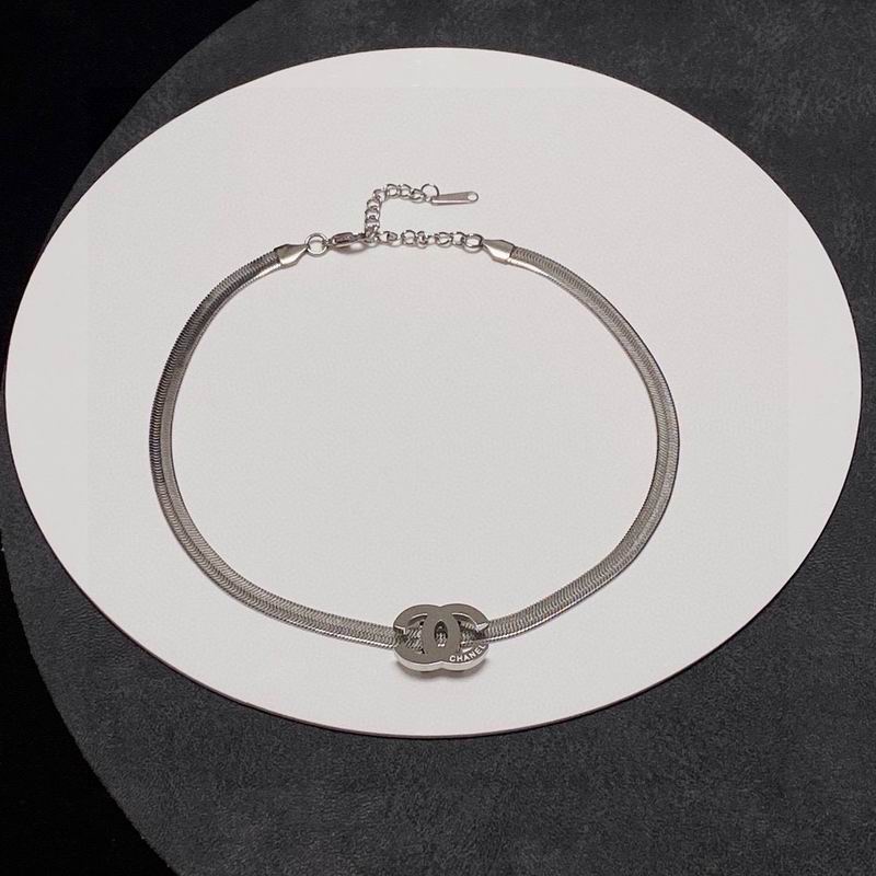 Chanel Necklace 03yxs177
